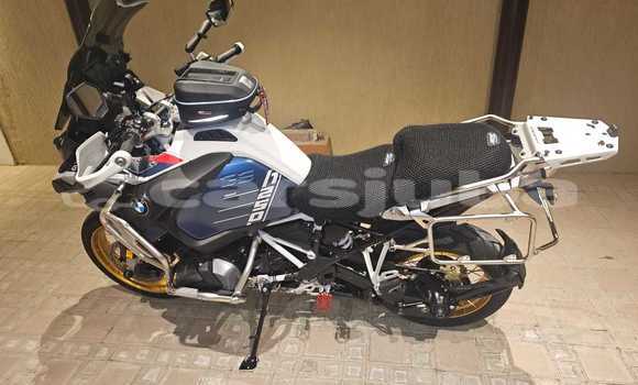 Buy Used BMW R1200GS Adventure Blue Bike in Juba in South Sudan Buy Used BMW R1200GS Adventure Blue Bike in Juba in South Sudan