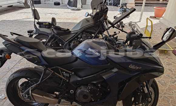 Buy Used Suzuki GSX Blue Bike in Juba in South Sudan