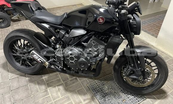 اشتري مستعمل Honda CB Black دراجة نارية في Juba في South Sudan اشتري مستعمل Honda CB Black دراجة نارية في Juba في South Sudan