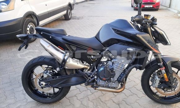 اشتري مستعمل KTM Duke Black دراجة نارية في Juba في South Sudan اشتري مستعمل KTM Duke Black دراجة نارية في Juba في South Sudan