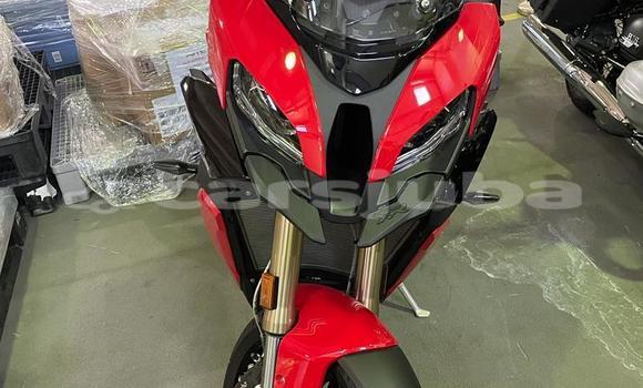 Buy Used BMW S 1000 Red Bike in Juba in South Sudan Buy Used BMW S 1000 Red Bike in Juba in South Sudan