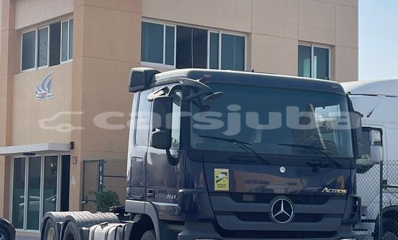 Buy Used Mercedes‒Benz Truck White Truck in Juba in South Sudan Buy Used Mercedes‒Benz Truck White Truck in Juba in South Sudan