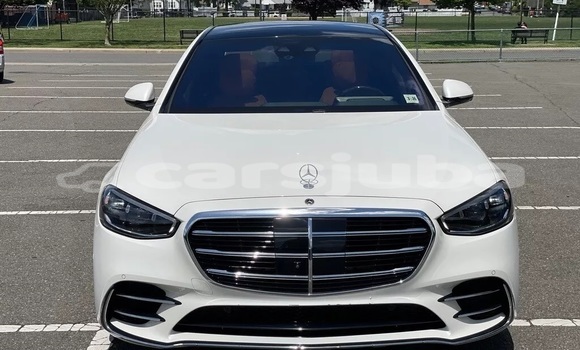 Buy Used Mercedes‒Benz S–Class White Car in Gogrial in South Sudan Buy Used Mercedes‒Benz S–Class White Car in Gogrial in South Sudan
