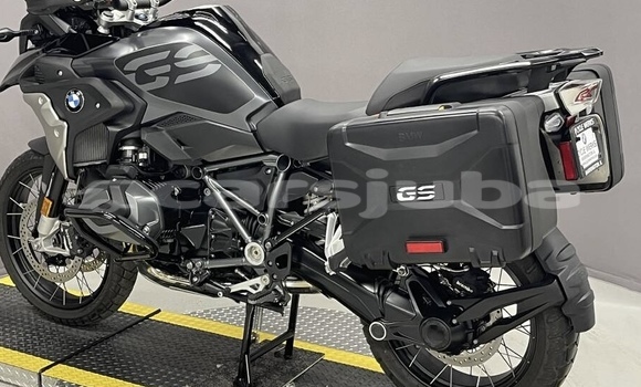Buy Used BMW R1200GS Adventure Black Bike in Juba in South Sudan Buy Used BMW R1200GS Adventure Black Bike in Juba in South Sudan