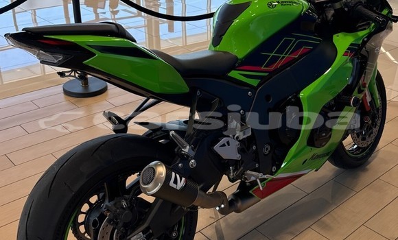 Nunua Ilio tumika Kawasaki Ninja ZX-10R Green Bike ndani ya Juba nchini South Sudan Nunua Ilio tumika Kawasaki Ninja ZX-10R Green Bike ndani ya Juba nchini South Sudan