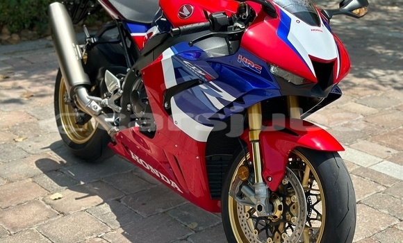 Buy Used Honda CBR 1000 RR Red Bike in Juba in South Sudan Buy Used Honda CBR 1000 RR Red Bike in Juba in South Sudan