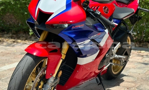 Buy Used Honda CBR 1000 RR Red Bike in Juba in South Sudan Buy Used Honda CBR 1000 RR Red Bike in Juba in South Sudan