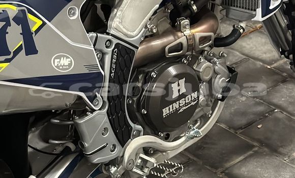 Medium with watermark yamaha yz450f south sudan juba 572