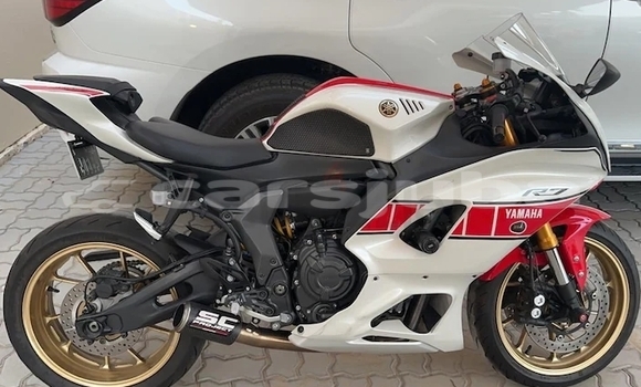 Buy Used Yamaha YZF White Bike in Juba in South Sudan Buy Used Yamaha YZF White Bike in Juba in South Sudan