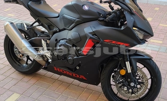 Buy Used Honda CBR 1000 RR Black Bike in Juba in South Sudan Buy Used Honda CBR 1000 RR Black Bike in Juba in South Sudan