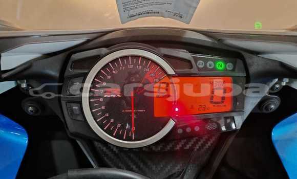 Nunua Ilio tumika Suzuki GSX-R Blue Bike ndani ya Juba nchini South Sudan Nunua Ilio tumika Suzuki GSX-R Blue Bike ndani ya Juba nchini South Sudan