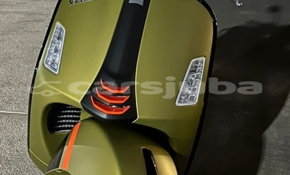 Buy Used Vespa GTS Beige Bike in Juba in South Sudan Buy Used Vespa GTS Beige Bike in Juba in South Sudan