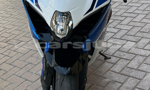 Buy Used Suzuki GSX-R Blue Bike in Juba in South Sudan Buy Used Suzuki GSX-R Blue Bike in Juba in South Sudan