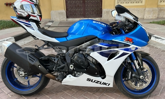 Nunua Ilio tumika Suzuki GSX-R Blue Bike ndani ya Juba nchini South Sudan Nunua Ilio tumika Suzuki GSX-R Blue Bike ndani ya Juba nchini South Sudan