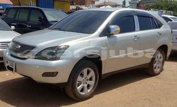 Medium with watermark toyota harrier south sudan juba 656