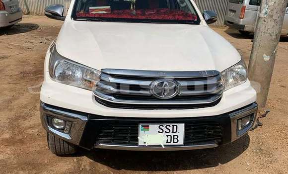اشتري مستعمل Toyota Hilux White سيارة في Juba في South Sudan اشتري مستعمل Toyota Hilux White سيارة في Juba في South Sudan