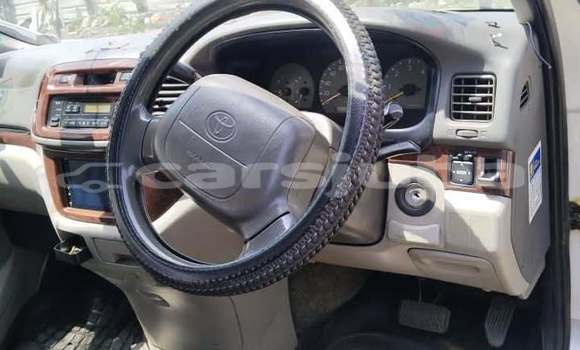 اشتري مستعمل Toyota Regius White سيارة في Juba في South Sudan اشتري مستعمل Toyota Regius White سيارة في Juba في South Sudan