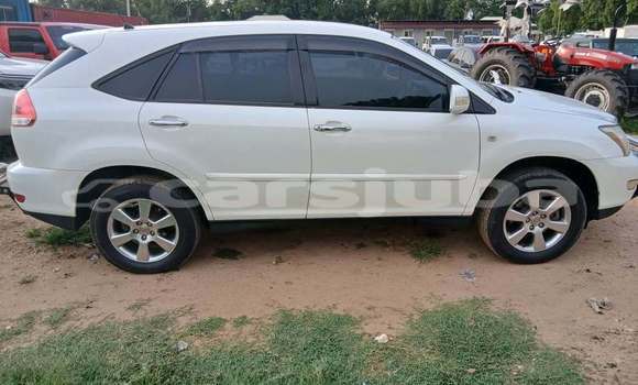 Buy Used Toyota Harrier White Car in Juba in South Sudan Buy Used Toyota Harrier White Car in Juba in South Sudan