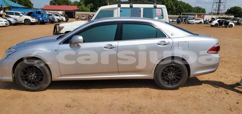 Big with watermark toyota crown south sudan juba 700