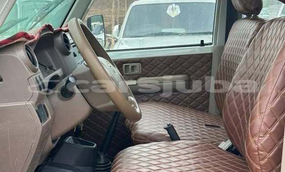 Buy Used Toyota 4Runner White Car in Juba in South Sudan Buy Used Toyota 4Runner White Car in Juba in South Sudan