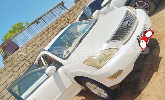 Buy Used Toyota Harrier White Car in Juba in South Sudan Buy Used Toyota Harrier White Car in Juba in South Sudan