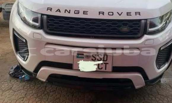 Buy Used Range Rover Range Rover White Car in Juba in South Sudan