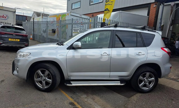 Buy Used Toyota RAV 4 Silver Car in Juba in South Sudan Buy Used Toyota RAV 4 Silver Car in Juba in South Sudan