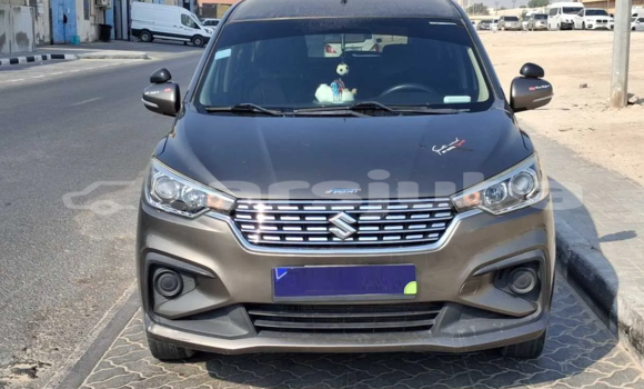 Nunua Ilio tumika Suzuki Ertiga Brown Gari ndani ya Juba nchini South Sudan Nunua Ilio tumika Suzuki Ertiga Brown Gari ndani ya Juba nchini South Sudan