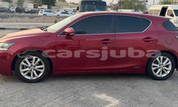 Nunua Ilio tumika Lexus CT Red Gari ndani ya Juba nchini South Sudan Nunua Ilio tumika Lexus CT Red Gari ndani ya Juba nchini South Sudan