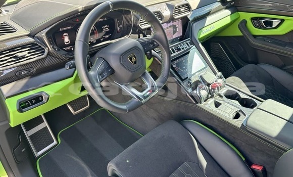 Buy Used Lamborghini Urus Green Car in Rumbek in South Sudan Buy Used Lamborghini Urus Green Car in Rumbek in South Sudan