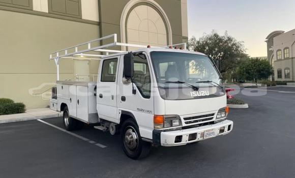 Buy Used Isuzu FTR 850 White Truck in Juba in South Sudan