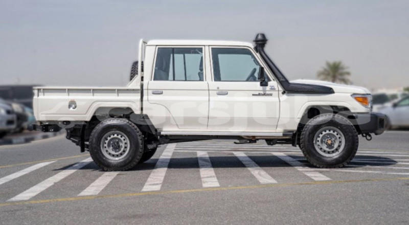 Big with watermark toyota land cruiser south sudan juba 771