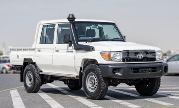 Buy Used Toyota Land Cruiser White Car in Juba in South Sudan Buy Used Toyota Land Cruiser White Car in Juba in South Sudan