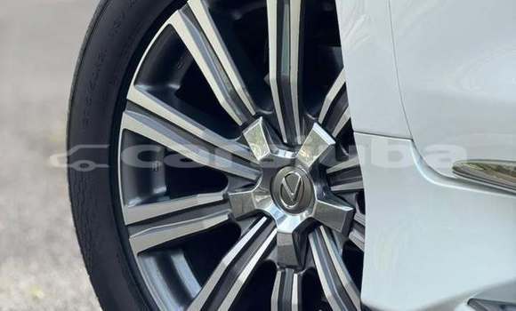 Buy Used Lexus LX 570 White Car in Juba in South Sudan Buy Used Lexus LX 570 White Car in Juba in South Sudan