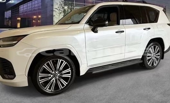 Buy Used Lexus LX White Car in Juba in South Sudan Buy Used Lexus LX White Car in Juba in South Sudan