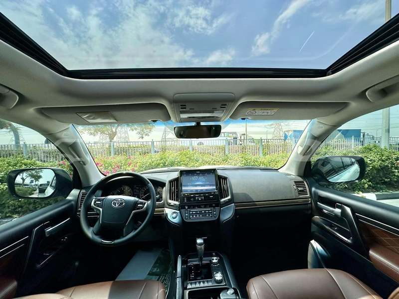 Big with watermark toyota land cruiser south sudan rumbek 789