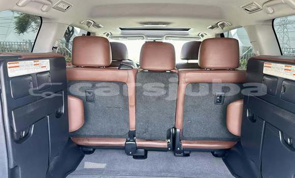 Buy Used Toyota Land Cruiser White Car in Rumbek in South Sudan Buy Used Toyota Land Cruiser White Car in Rumbek in South Sudan