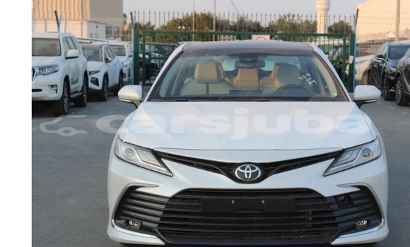 Buy Used Toyota Camry White Car in Juba in South Sudan