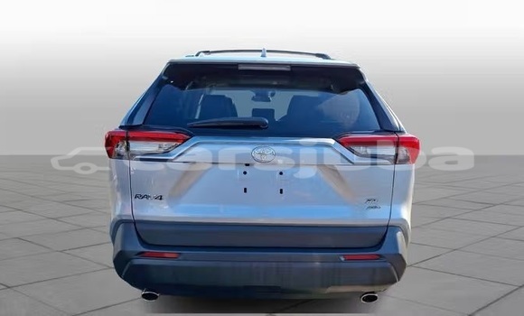 Buy Used Toyota RAV4 Silver Car in Juba in South Sudan Buy Used Toyota RAV4 Silver Car in Juba in South Sudan