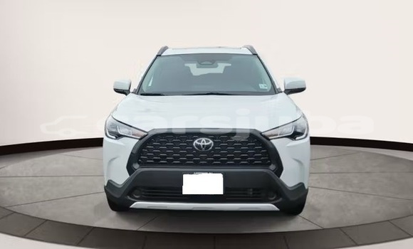 Buy Used Toyota Corolla Cross White Car in Juba in South Sudan