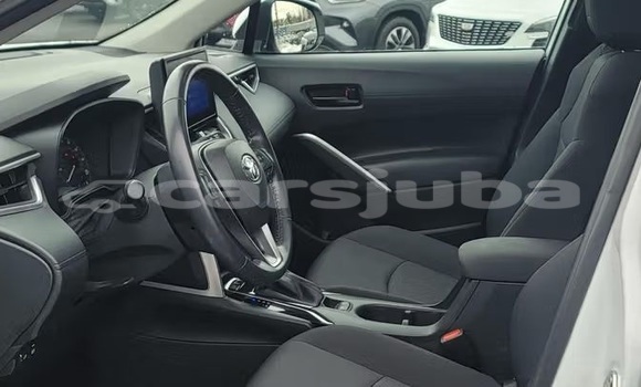 Buy Used Toyota Corolla Cross White Car in Juba in South Sudan Buy Used Toyota Corolla Cross White Car in Juba in South Sudan