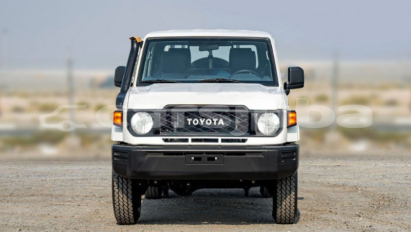 Big with watermark toyota land cruiser south sudan juba 812