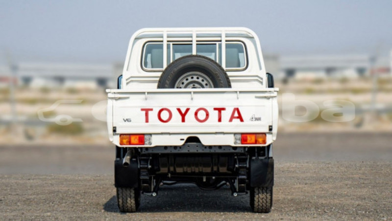 Big with watermark toyota land cruiser south sudan juba 812