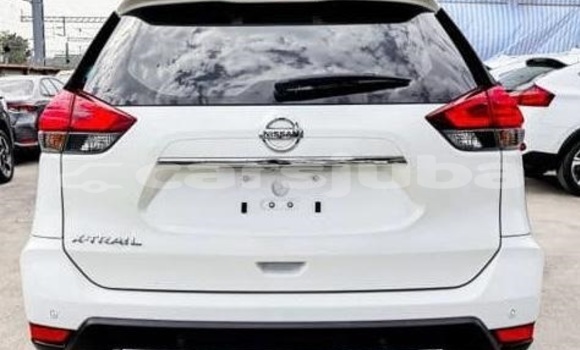 Buy Used Nissan X-Trail White Car in Juba in South Sudan Buy Used Nissan X-Trail White Car in Juba in South Sudan