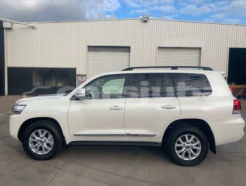 Big with watermark toyota land cruiser south sudan juba 847