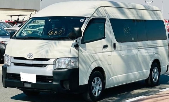 Buy Used Toyota Hiace White Car in Juba in South Sudan