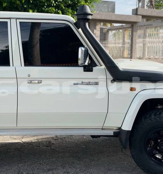 Big with watermark toyota land cruiser south sudan juba 850