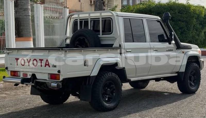 Big with watermark toyota land cruiser south sudan juba 850