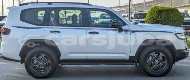Big with watermark toyota land cruiser south sudan juba 869