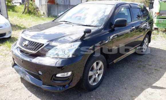 Buy Used Toyota Harrier Black Car in Juba in South Sudan